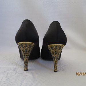 Bruno Magli Black Satin Embellished heel pump - Size 8.5